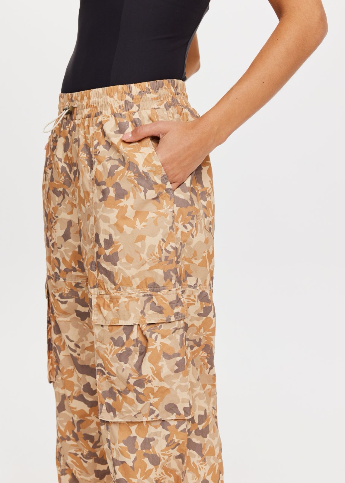 Henley Utility Cargo Pant