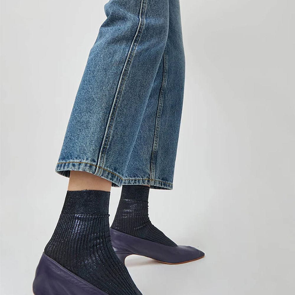 One Ribbed Laminated