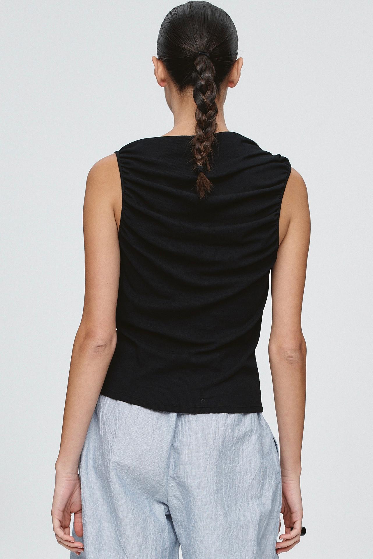 Risa Singlet