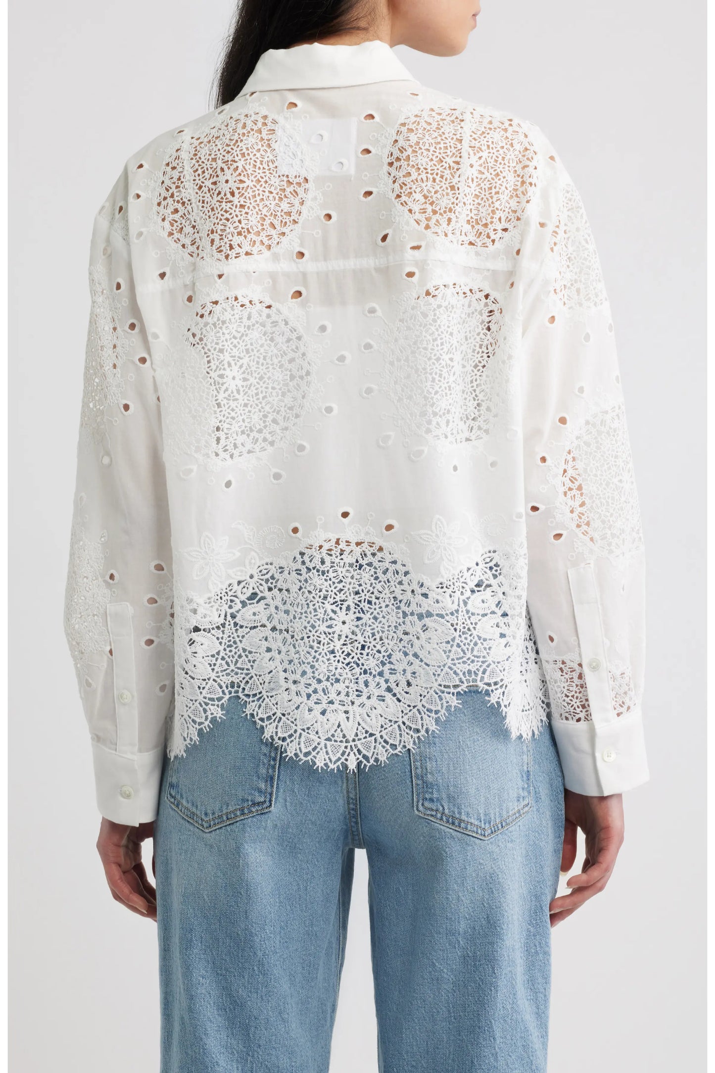 The BELLE, Venetian Embroidery