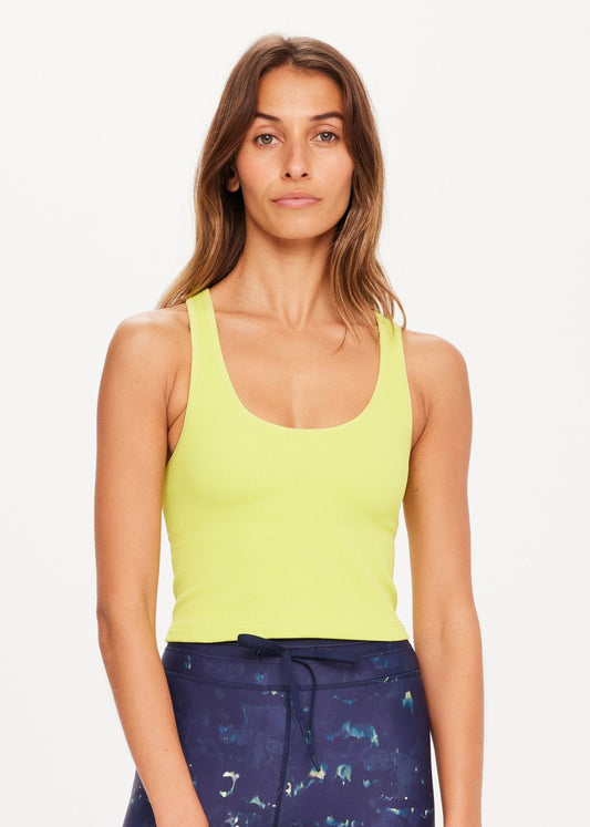 Balance Seamless Molly Crop