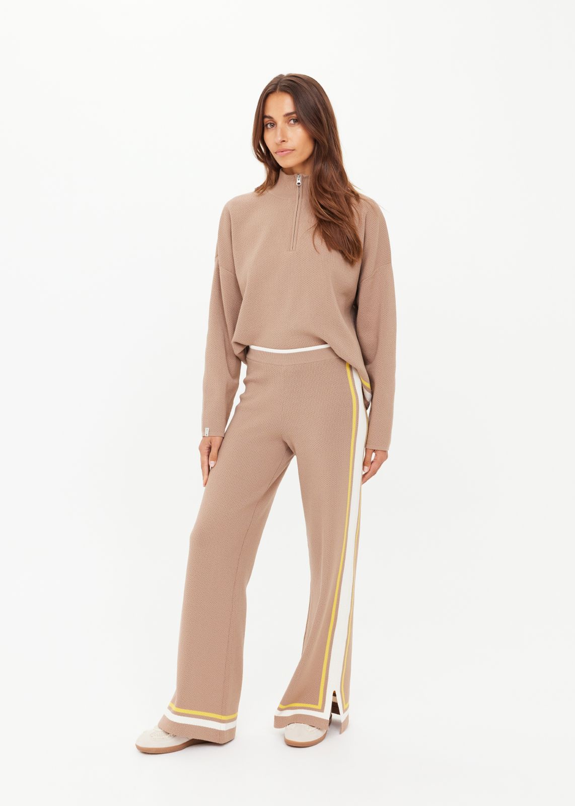 Veneto Carter Knit Zip Top