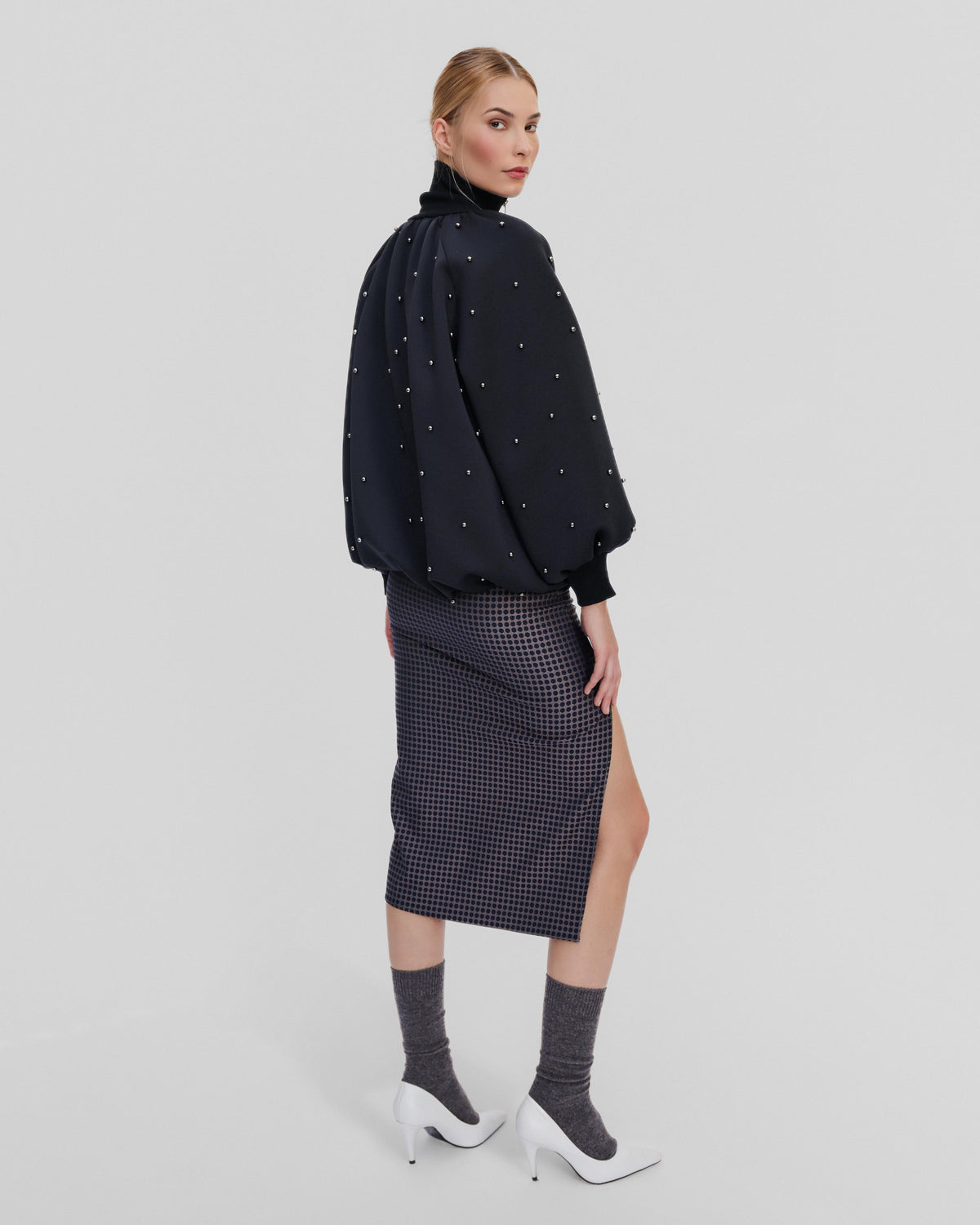 Leucothea Pearly Bomber