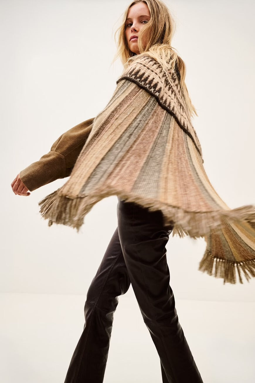 Prato Woolen Poncho